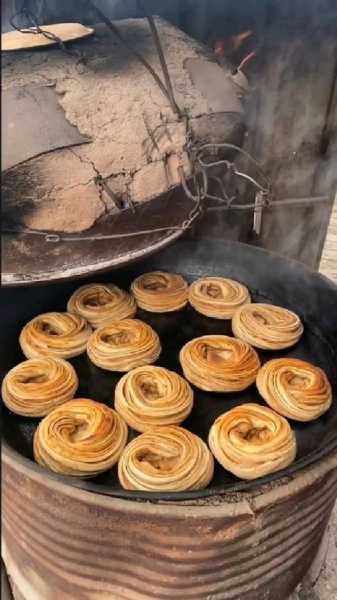 罗圈烧饼的制作视频（任丘罗圈烧饼视频）